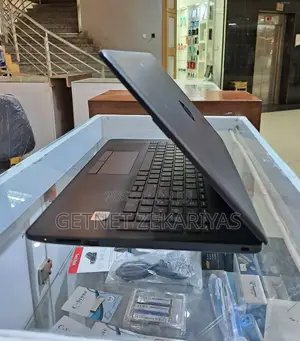 New Laptop HP Stream Notebook 8GB Intel Core I5 HDD 1T