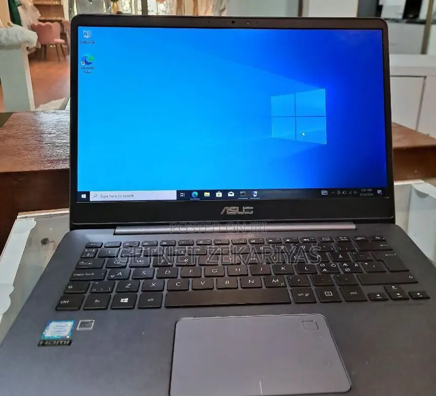 New Laptop Asus A42JV 8GB Intel Core I5 SSD 256GB