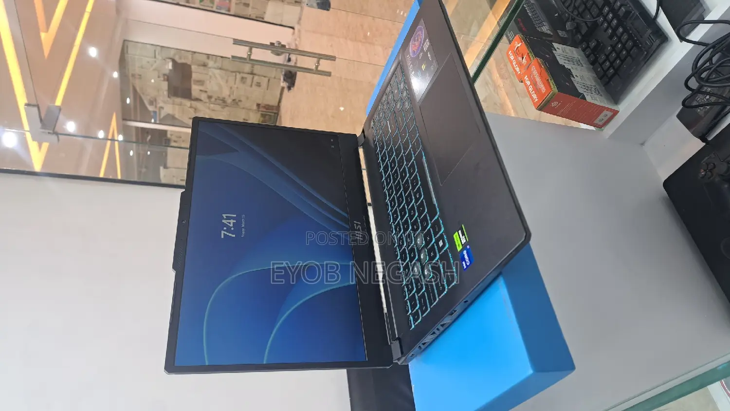 New Laptop MSI GP73 Leopard 8RD 16GB Intel Core I7 SSD 1T