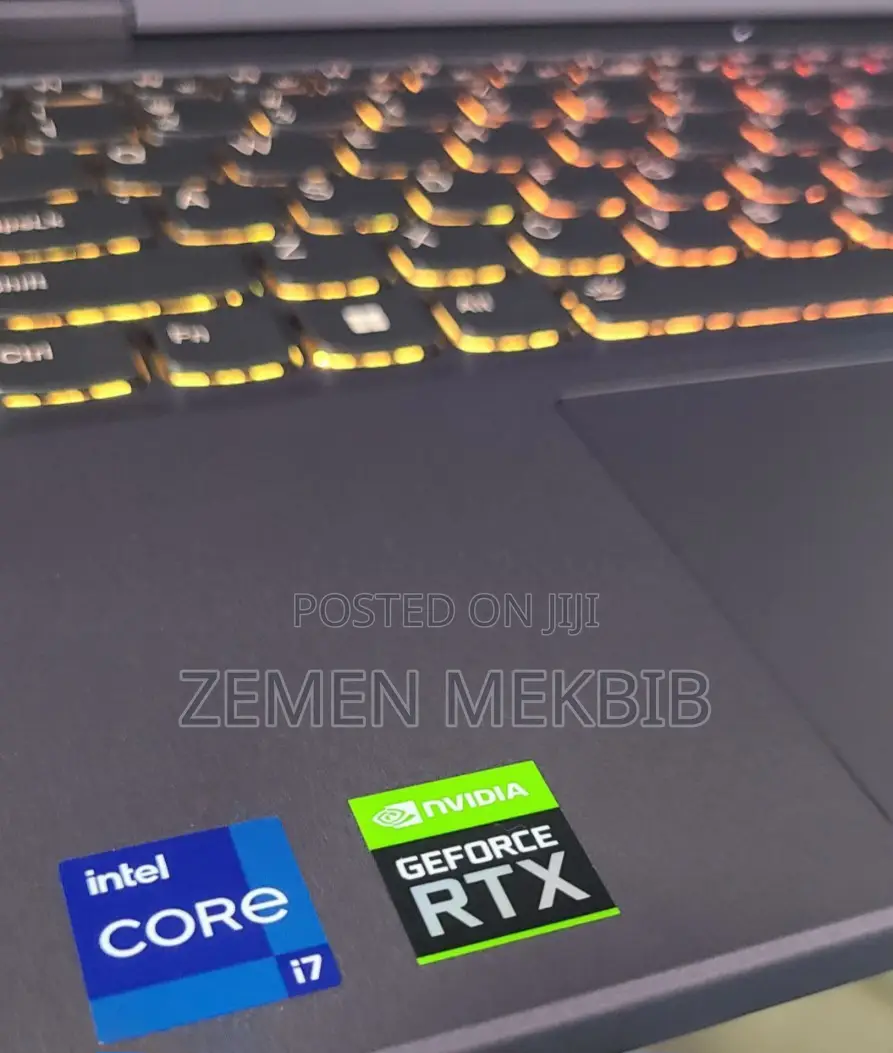 New Laptop Lenovo 16GB SSD 512GB