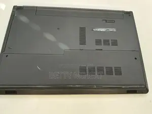 New Laptop Dell Inspiron 15 4GB Intel Core I5 HDD 500GB