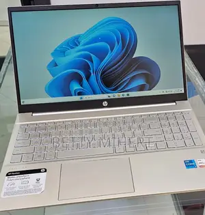 New Laptop HP Pavilion 15 8GB Intel Core I5 SSD 512GB