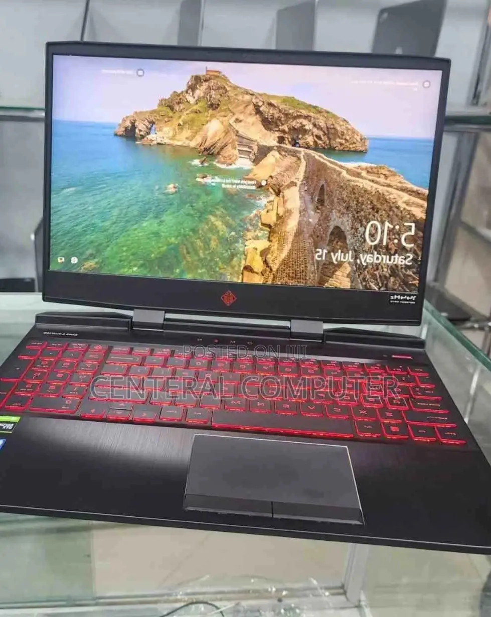 New Laptop HP Omen X 17t 16GB Intel Core I7 SSD 512GB