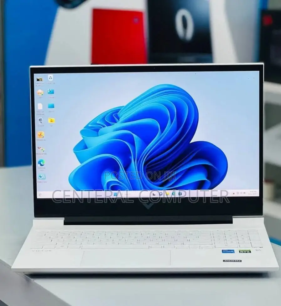 New Laptop HP Victus 16 16GB Intel Core I7 SSD 512GB