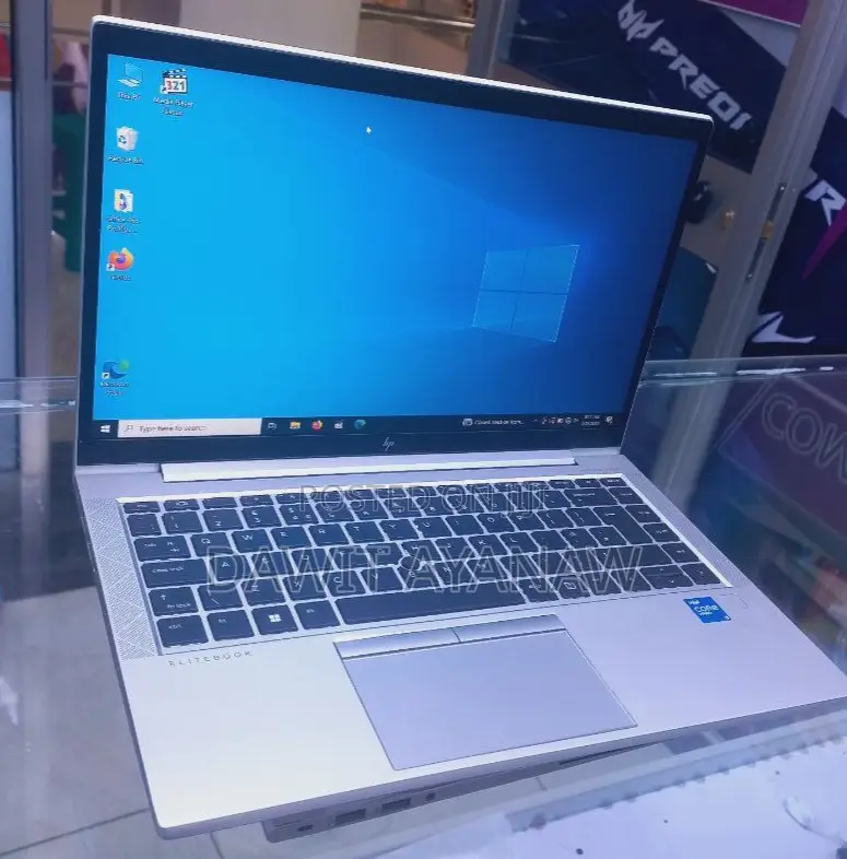 New Laptop HP EliteBook 840 G8 16GB Intel Core I5 SSD 512GB