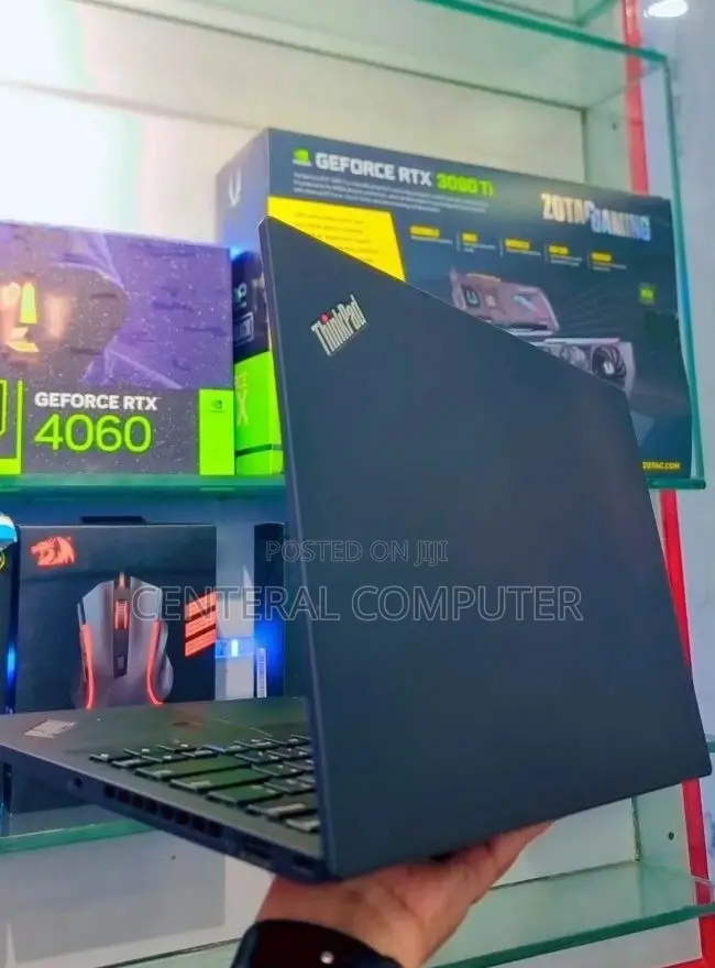 New Laptop Lenovo ThinkPad T480s 8GB Intel Core I7 SSD 512GB