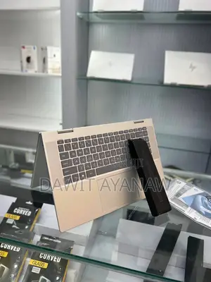 New Laptop HP Envy 13 16GB Intel Core I7 SSD 512GB