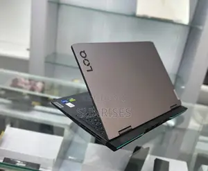 New Laptop Lenovo 500e 16GB Intel Core I7 SSD 512GB