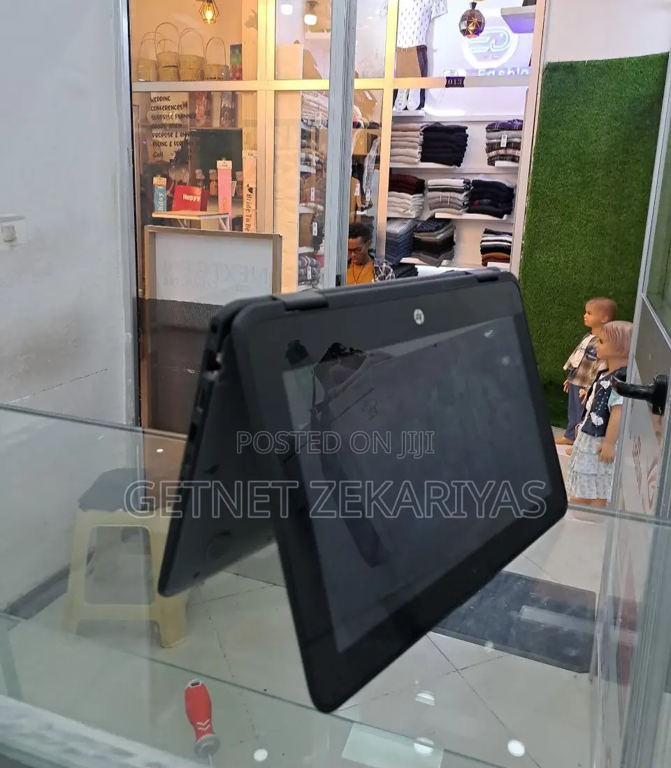 New Laptop HP Stream Notebook 8GB Intel Core I5 SSD 128GB