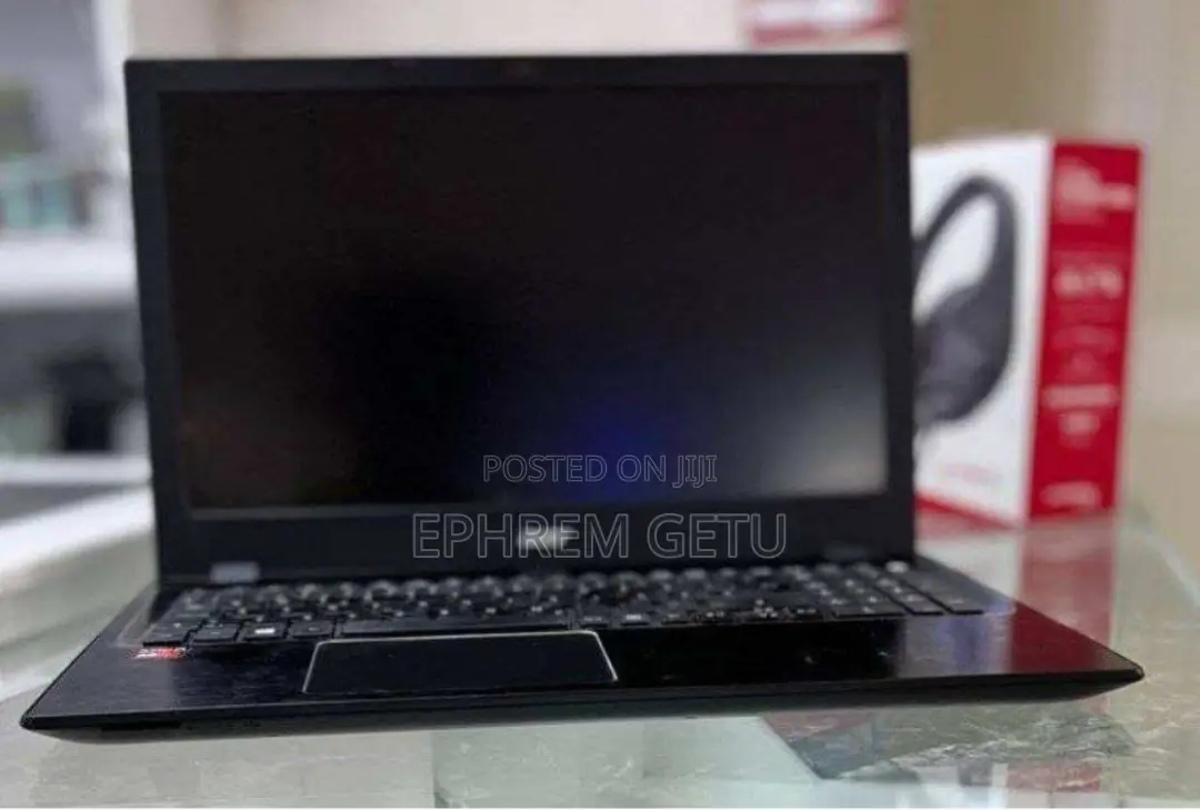 New Laptop Acer Aspire 3 4GB AMD A10 HDD 500GB