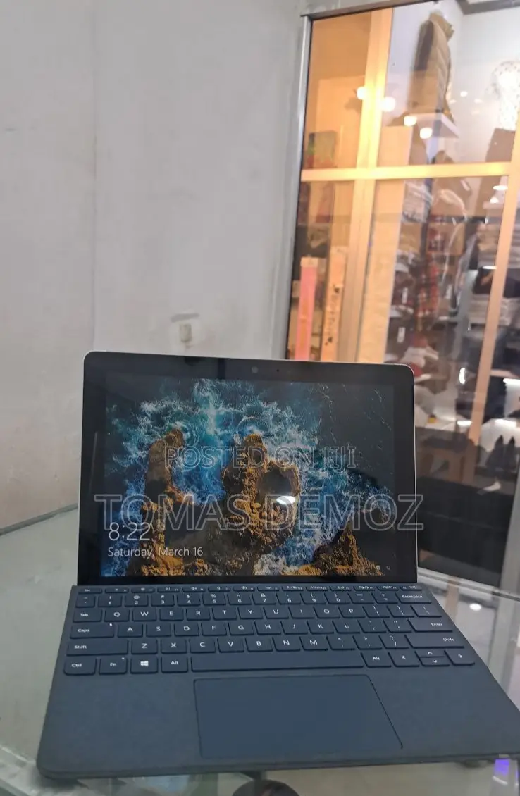 New Laptop Microsoft Surface 4GB Intel Core 2 Quad SSD 60GB