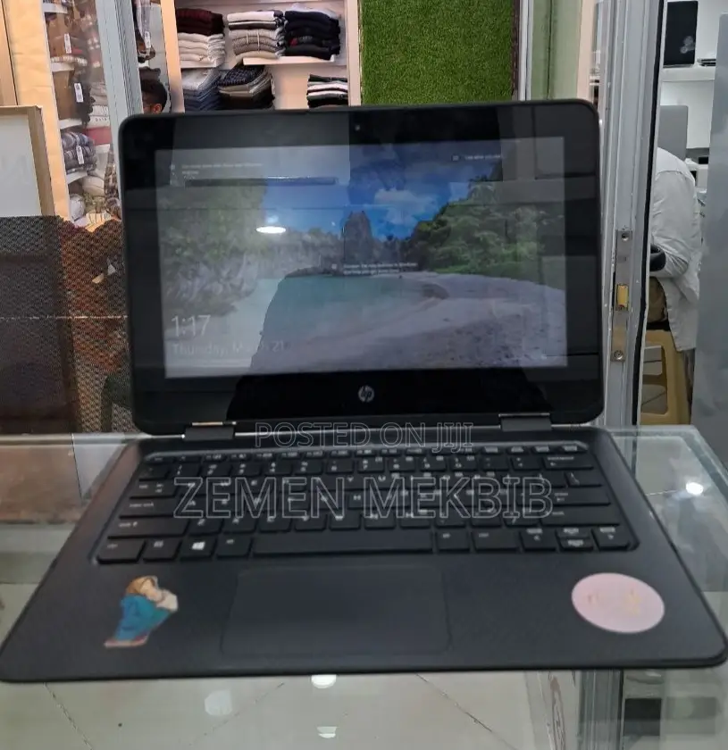 New Laptop HP Stream Notebook 8GB Intel Xeon SSD 128GB