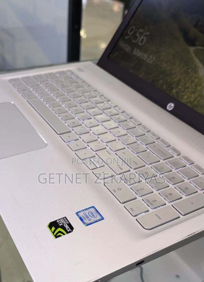 New Laptop HP Envy 15 8GB Intel Core I5 HDD+SSD 128GB