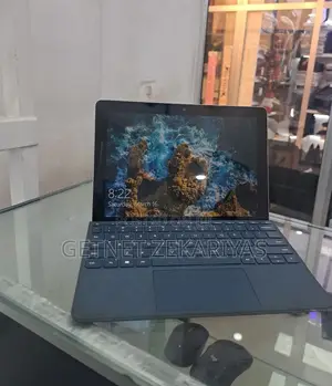 New Laptop Microsoft Surface 4GB Intel Core 2 Quad SSD 72GB