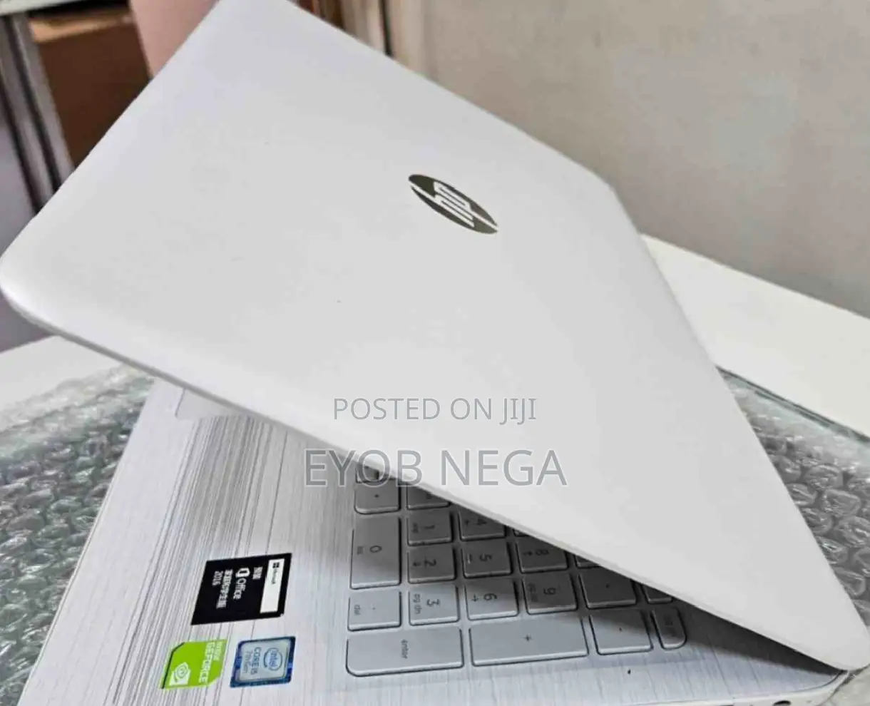 New Laptop HP Pavilion 15 8GB Intel Core I5 HDD 1T