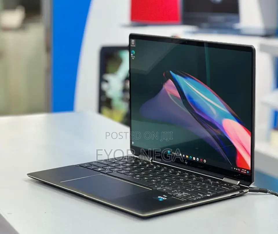 New Laptop HP Spectre 16GB Intel Core I7 SSD 1T