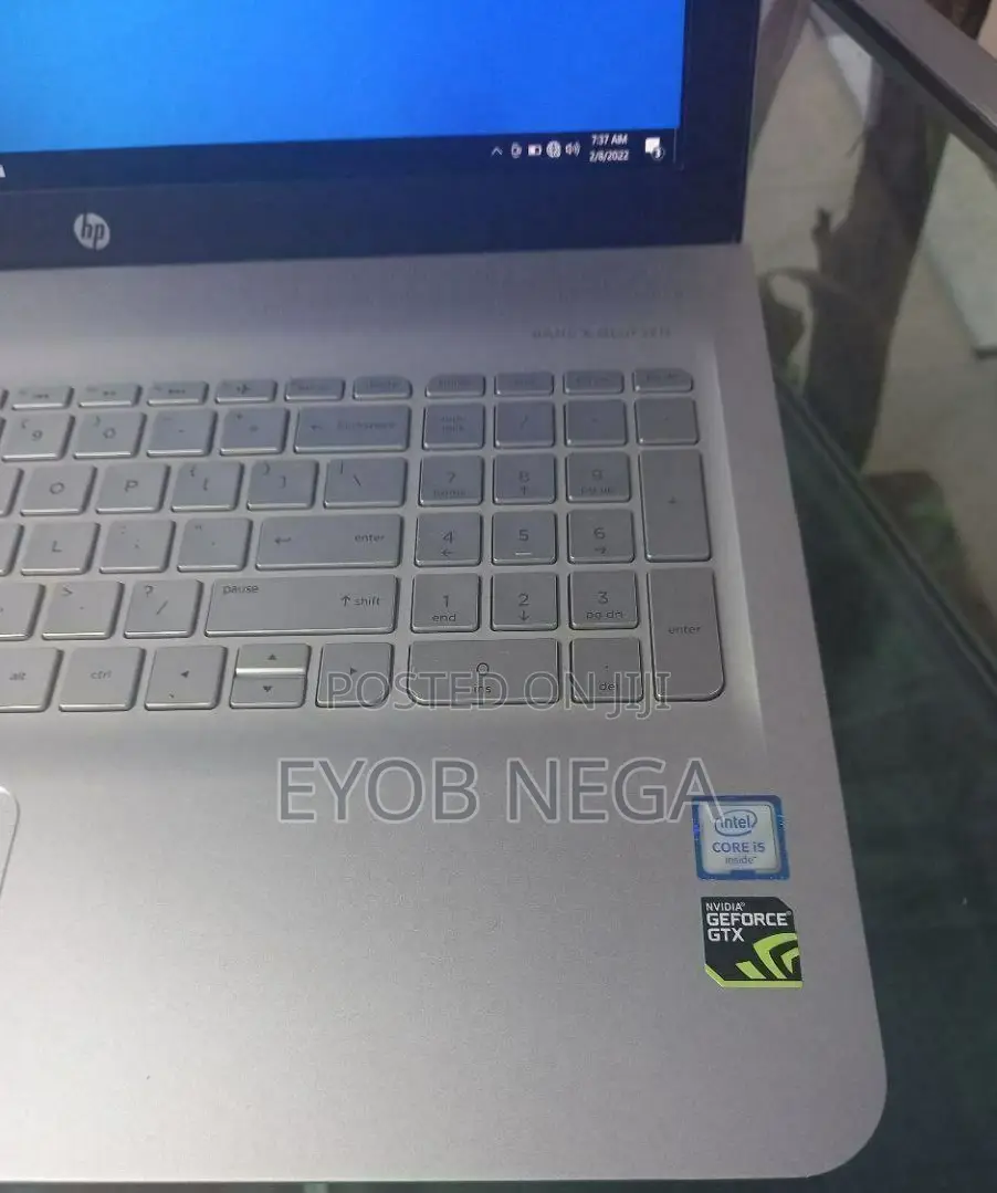 New Laptop HP Envy Pro 8GB AMD Ryzen 5 HDD+SSD 1.5T