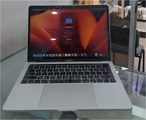 New Laptop Apple MacBook Pro 2017 8GB Intel Core I5 SSD 256GB