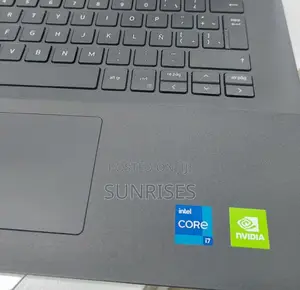 New Laptop Dell Vostro V13 16GB Intel Core I7 SSD 512GB