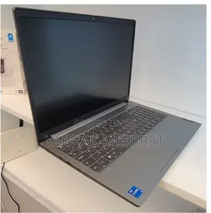 New Laptop Lenovo ThinkBook 15 8GB Intel Core i5 SSD 512GB