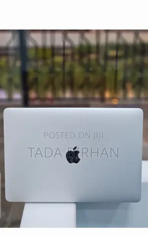 New Laptop Apple MacBook Air 2020 M1 8GB Intel Core I5 SSD 512GB