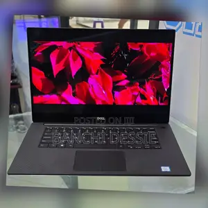 New Laptop Dell XPS 15 16GB Intel Core i9 SSD 512GB