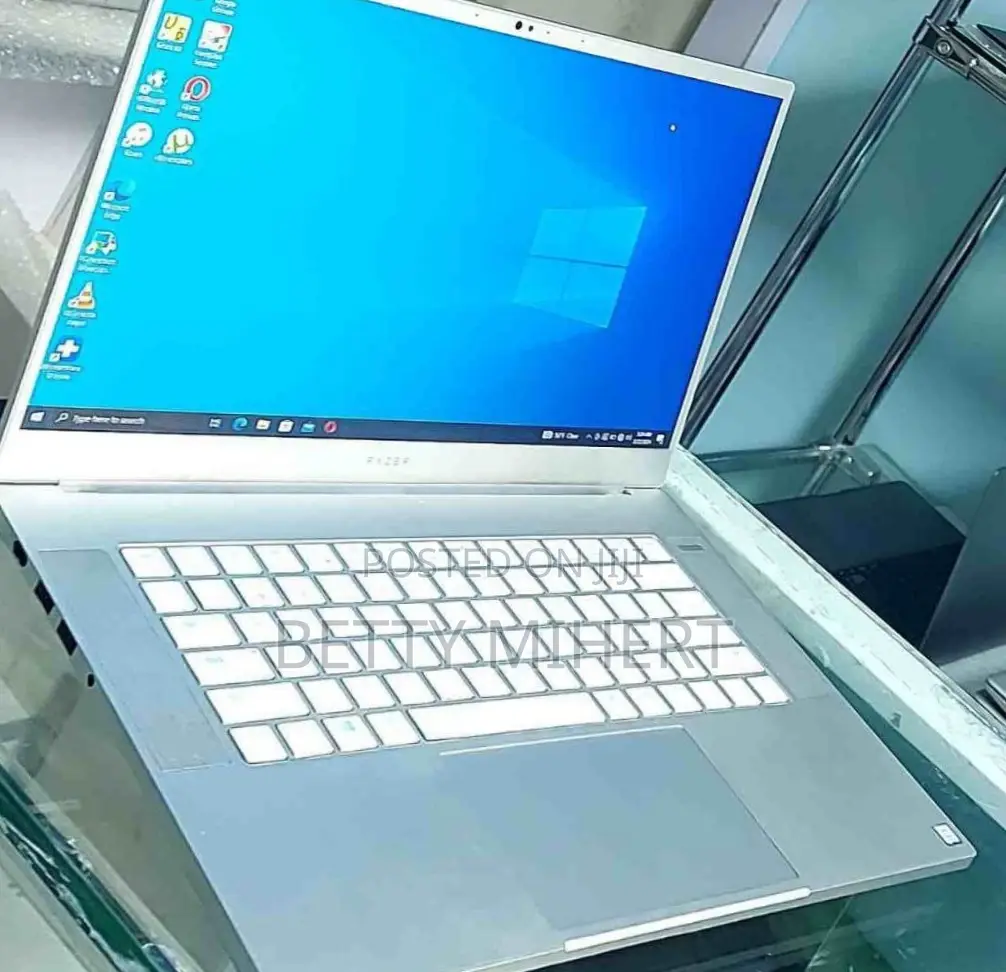 New Laptop Razer Blade 16GB Intel Core I7 SSD 512GB