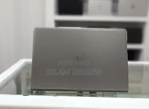 Laptop HP Pavilion 11 8GB Intel Core I5 HDD 1T