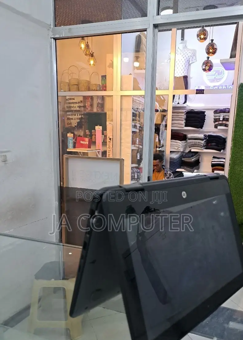 New Laptop HP Stream Notebook 8GB Intel Core I3 SSD 128GB