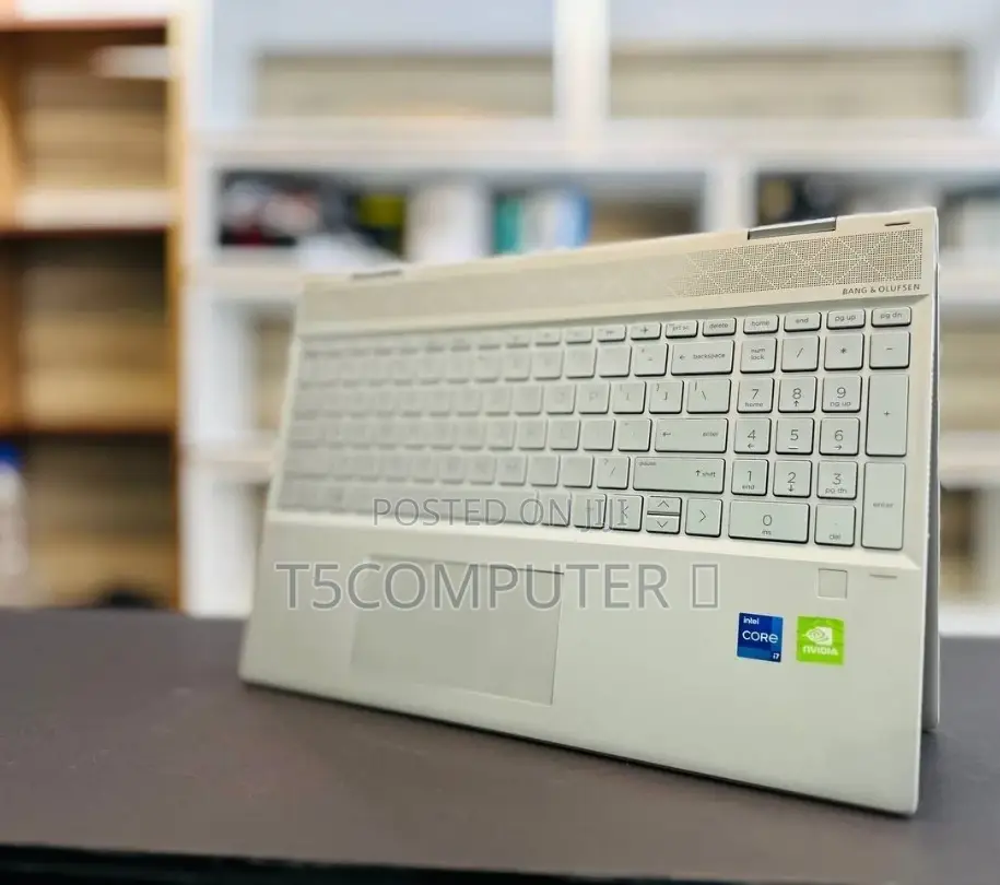 New Laptop HP Envy X360 16GB Intel Core I7 SSD 512GB