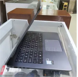 New Laptop Asus 8GB Intel Core I5 SSD 256GB