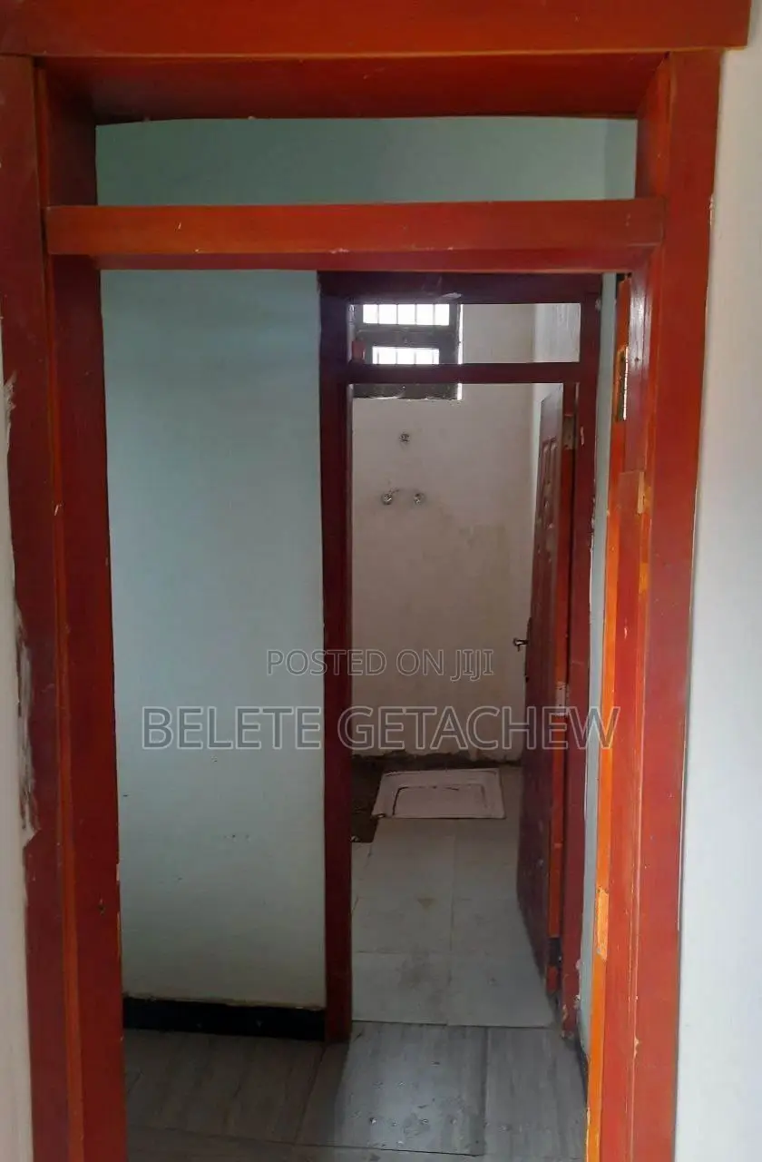 2bdrm House in Ayat,  L-Shape House, Yeka for sale