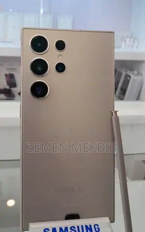 New Laptop Samsung 8GB SSD 256GB