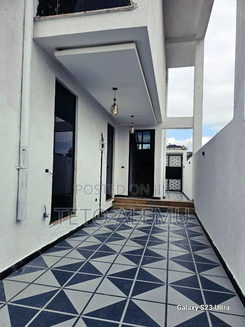 6bdrm House in የሚሸጥ ቤት ቦሌ ቡልቡላ, Bole for sale