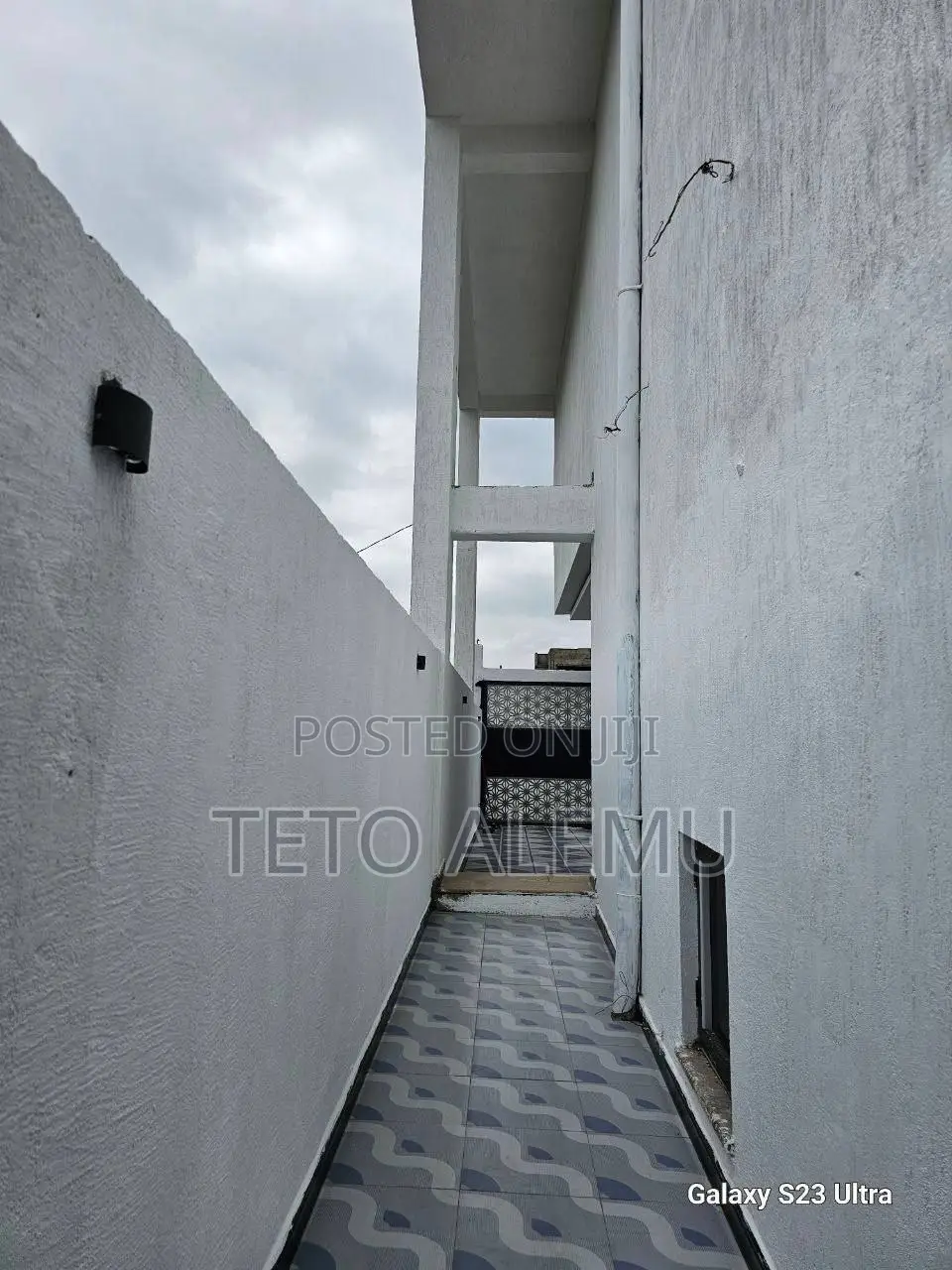 6bdrm House in የሚሸጥ ቤት ቦሌ ቡልቡላ, Bole for sale