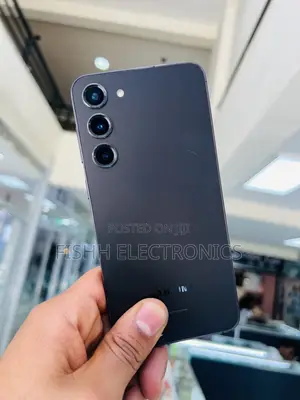 Photo - Samsung Galaxy S23+ 256 GB Black