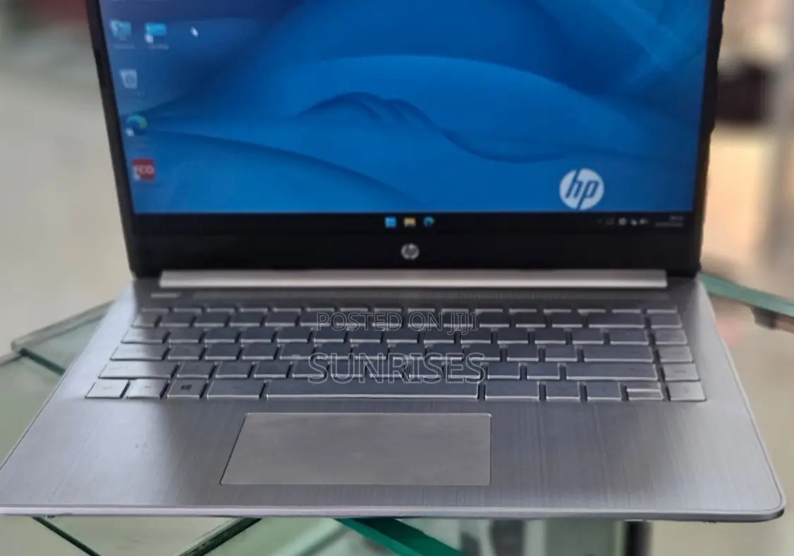 New Laptop HP Stream Notebook 8GB Intel Core I3 SSD 256GB