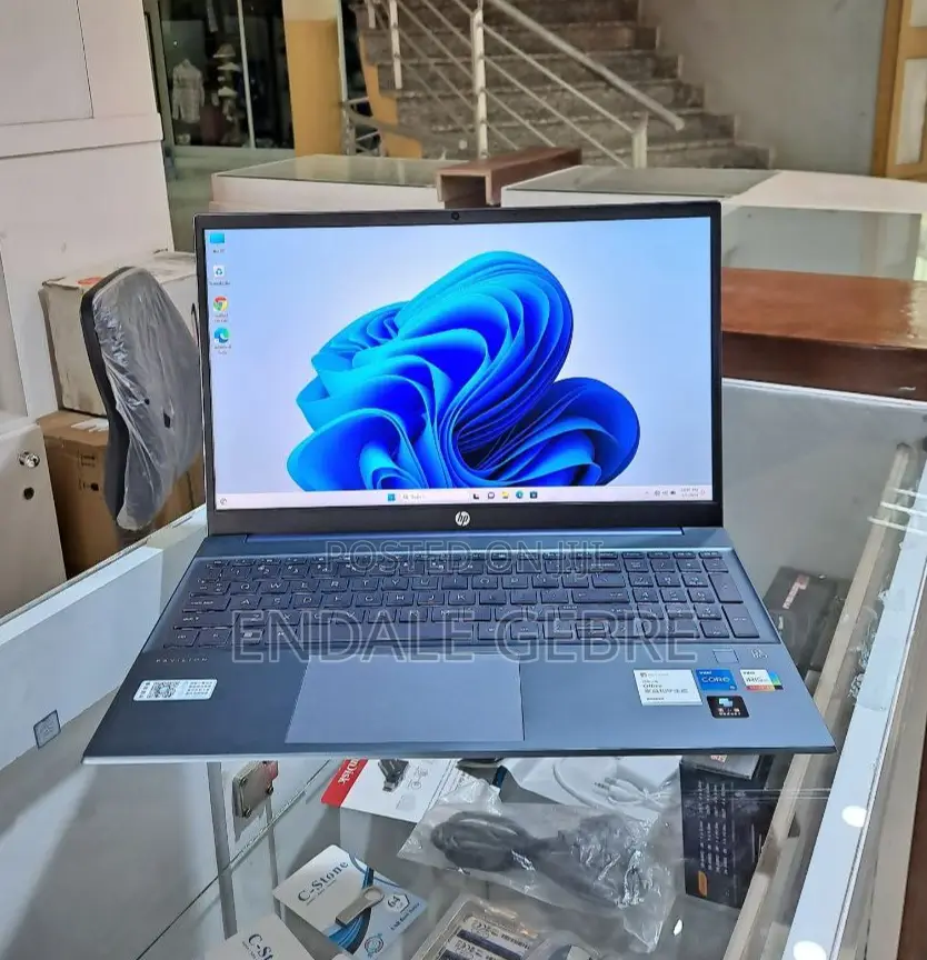 New Laptop HP Pavilion 15 16GB Intel Core I5 SSD 1T
