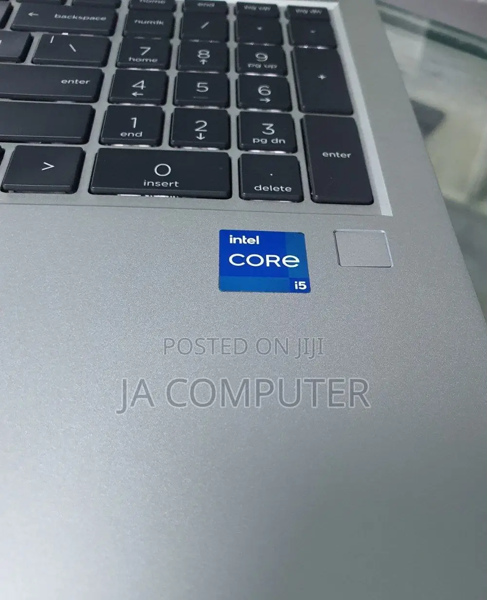 New Laptop HP EliteBook 850 G8 8GB Intel Core I5 SSD 512GB