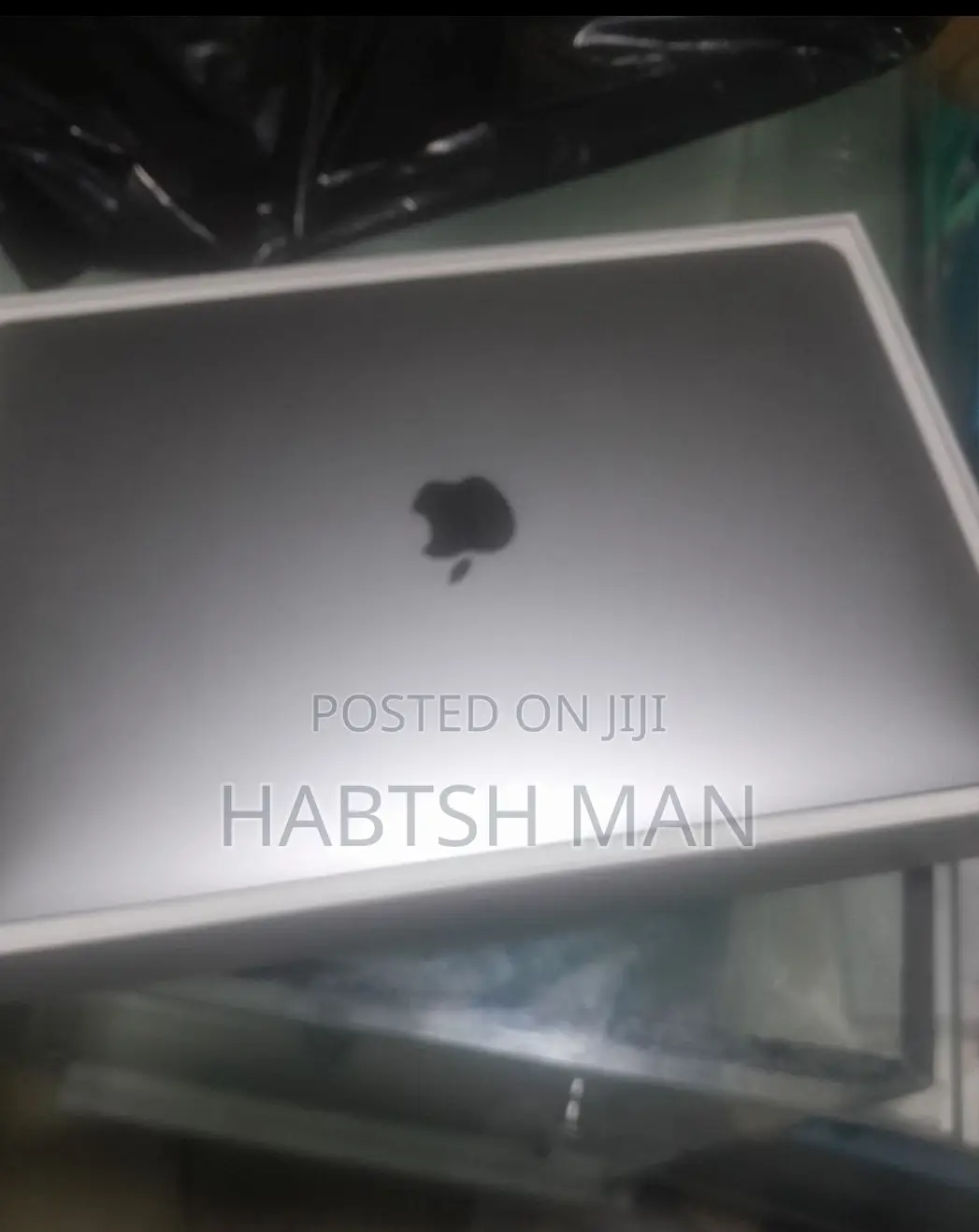 New Laptop Apple MacBook Pro 2018 8GB Intel Core I5 SSD 256GB