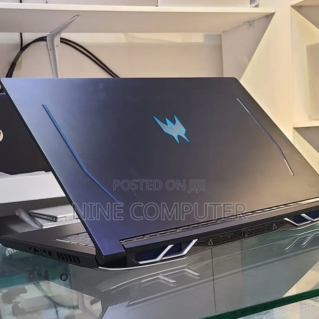New Laptop Acer Predator Helios 300 16GB Intel Core I9 SSD 1T