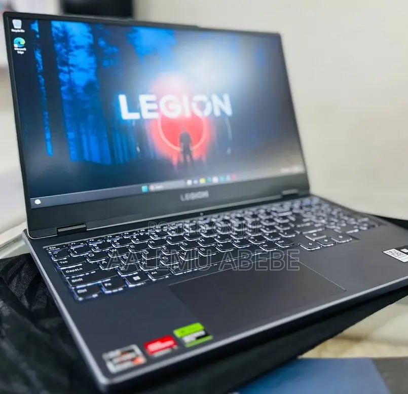 New Laptop Lenovo Legion 7 16GB AMD Ryzen 7 SSD 1T