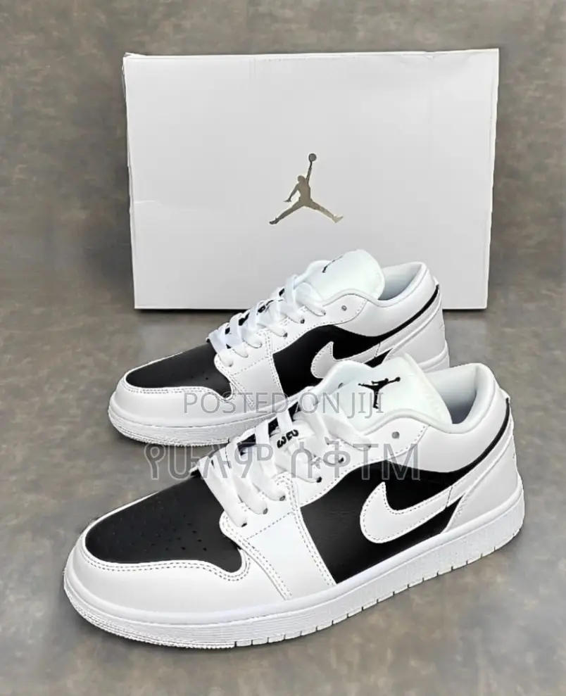 Original Nike Air Jordan 1 Low ‘Reverse Panda’ Shoes