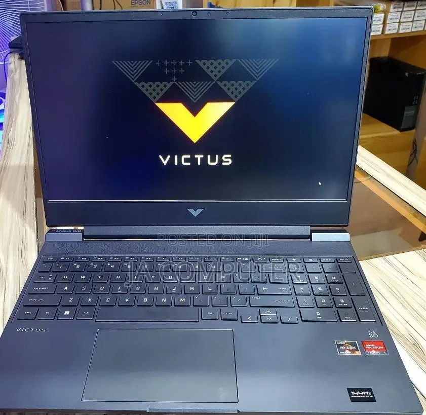 New Laptop HP Victus 15 16GB AMD Ryzen 5 SSD 512GB