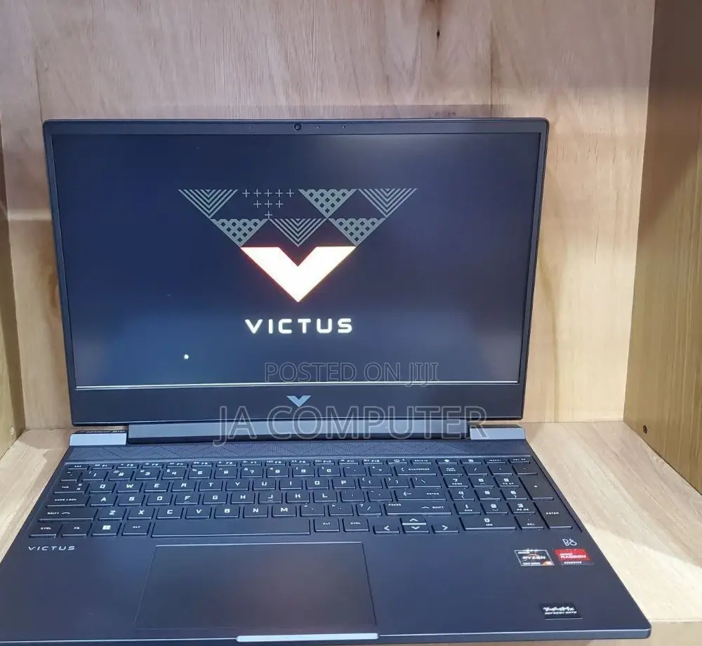New Laptop HP Victus 15 16GB AMD Ryzen 5 SSD 512GB
