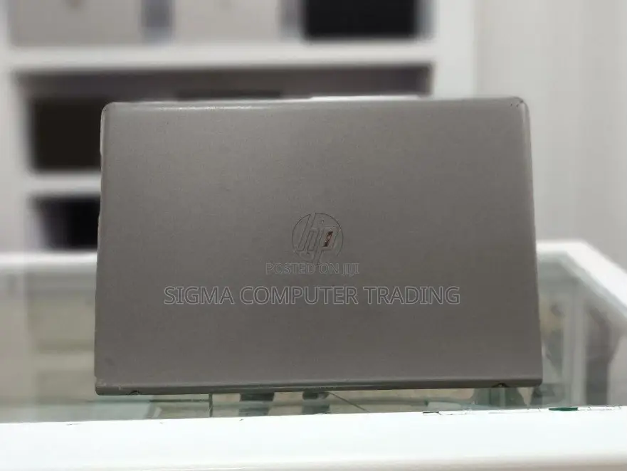 New Laptop HP Pavilion 15 8GB Intel Core I5 HDD 1T