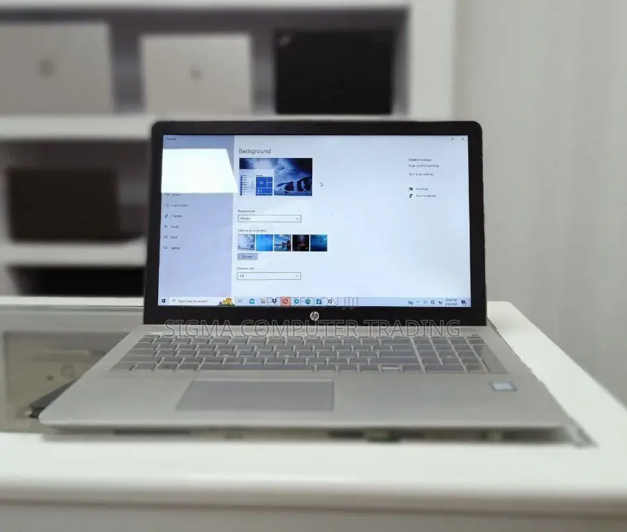 New Laptop HP Pavilion 15 8GB Intel Core I5 HDD 1T