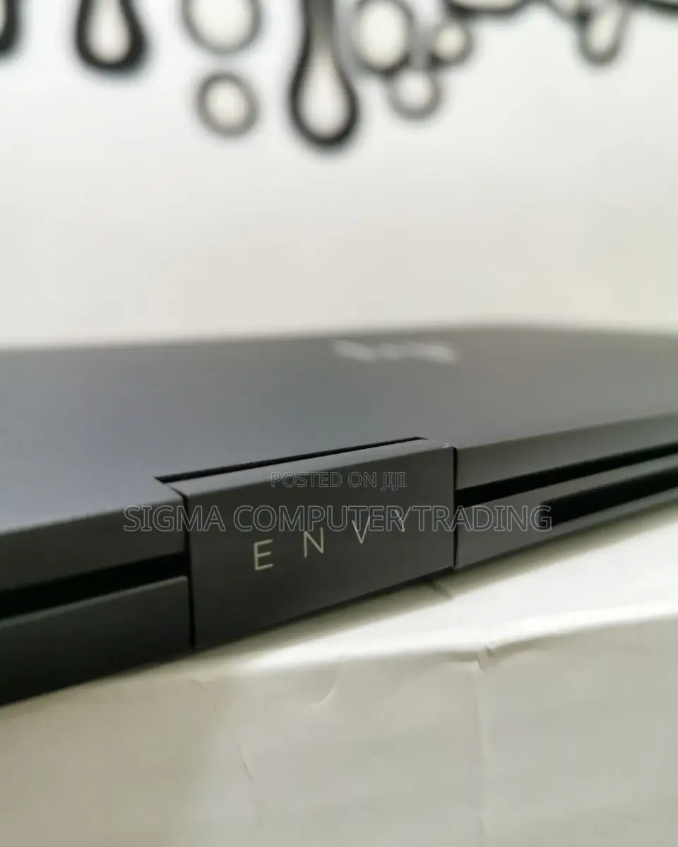 New Laptop HP Envy X360 16GB AMD Ryzen 7 SSD 512GB
