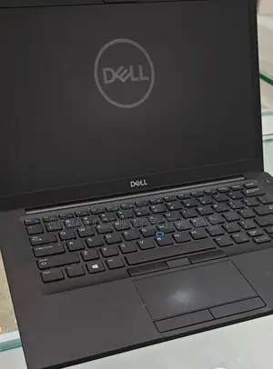 Photo - New Laptop Dell Latitude 5310 16GB Intel Core I7 SSD 256GB