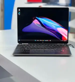 New Laptop HP Spectre 16GB Intel Core I7 SSD 1T